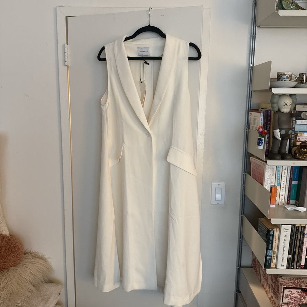 Lattelier Cream Sleeveless Dress